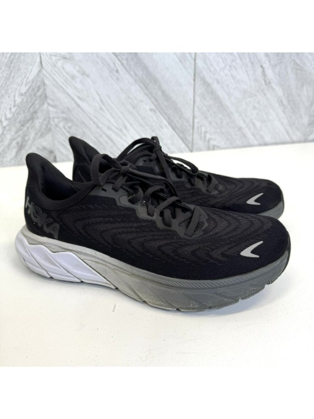 Hoka One One Arahi 6 Womens Size 8 Running Shoes Sneakers Black